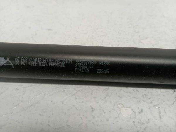 VERIN HAYON CITROEN XSARA PICASSO - Vue 2